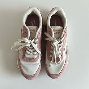 Reebok Ortholite comfort footbed pink women’s sneakers size 7